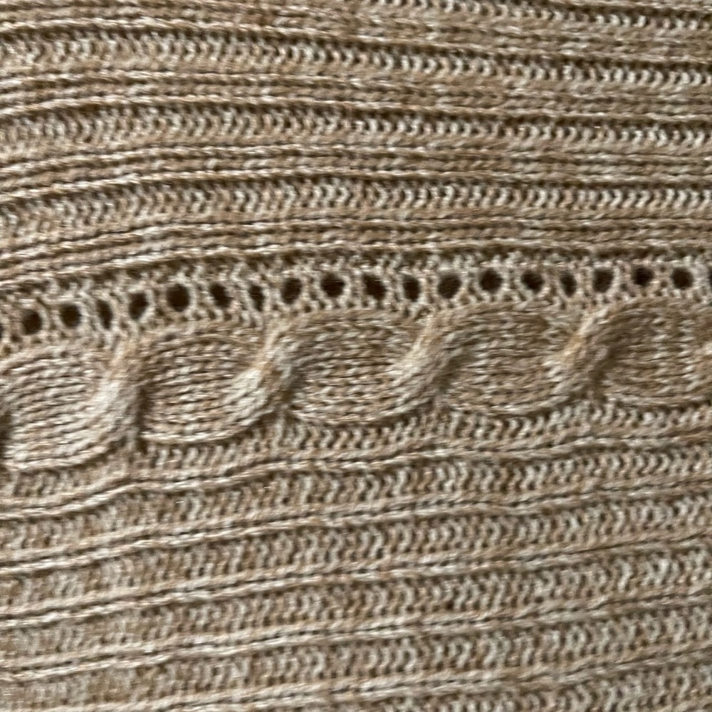 Westport 1962 tan sweater. Size 3X lovely at brunch, on the beach, or at dinner - Picture 4 of 7